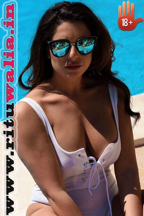 Elite Delhi escorts